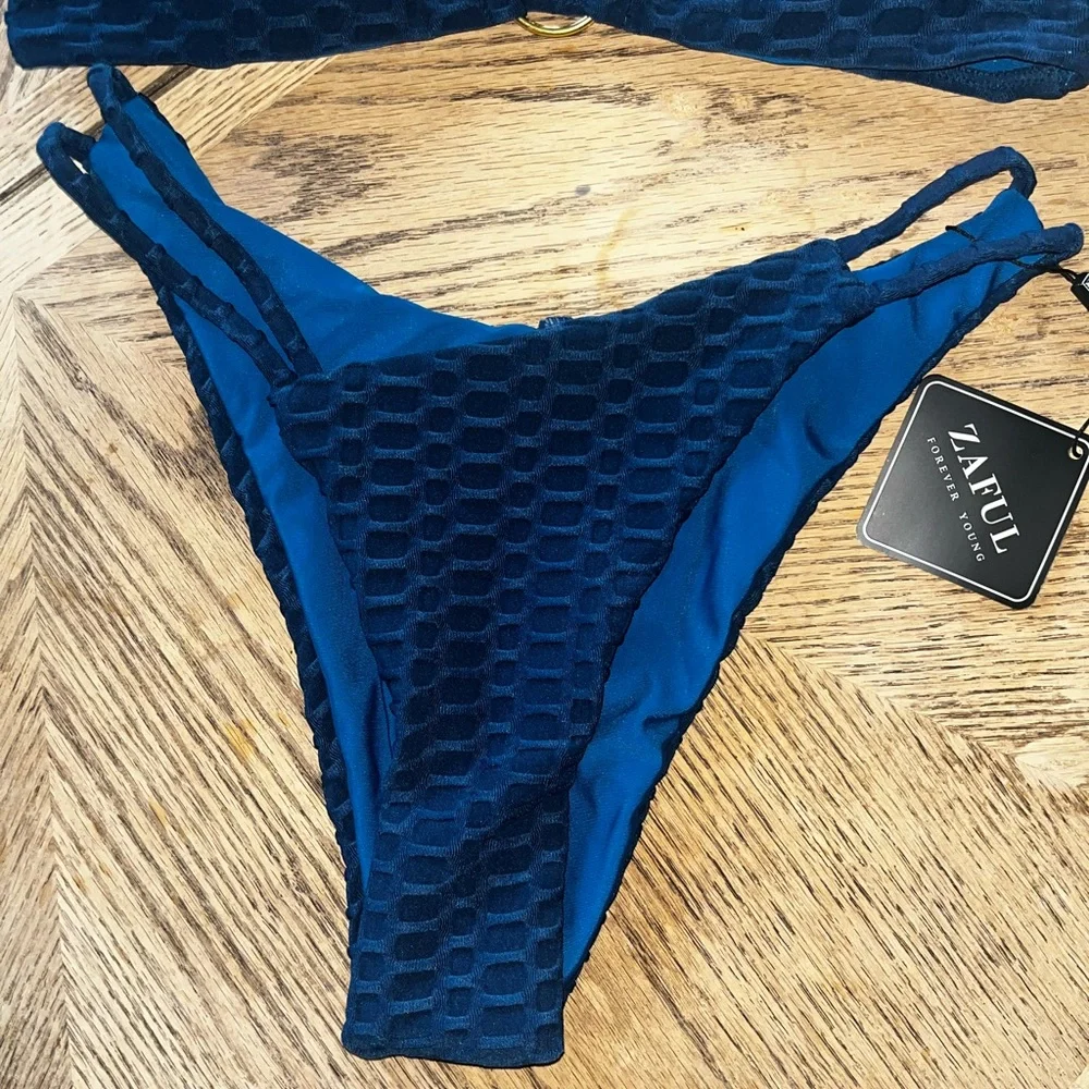 ZAFUL Women's Navy Blue Textured Bikini Set